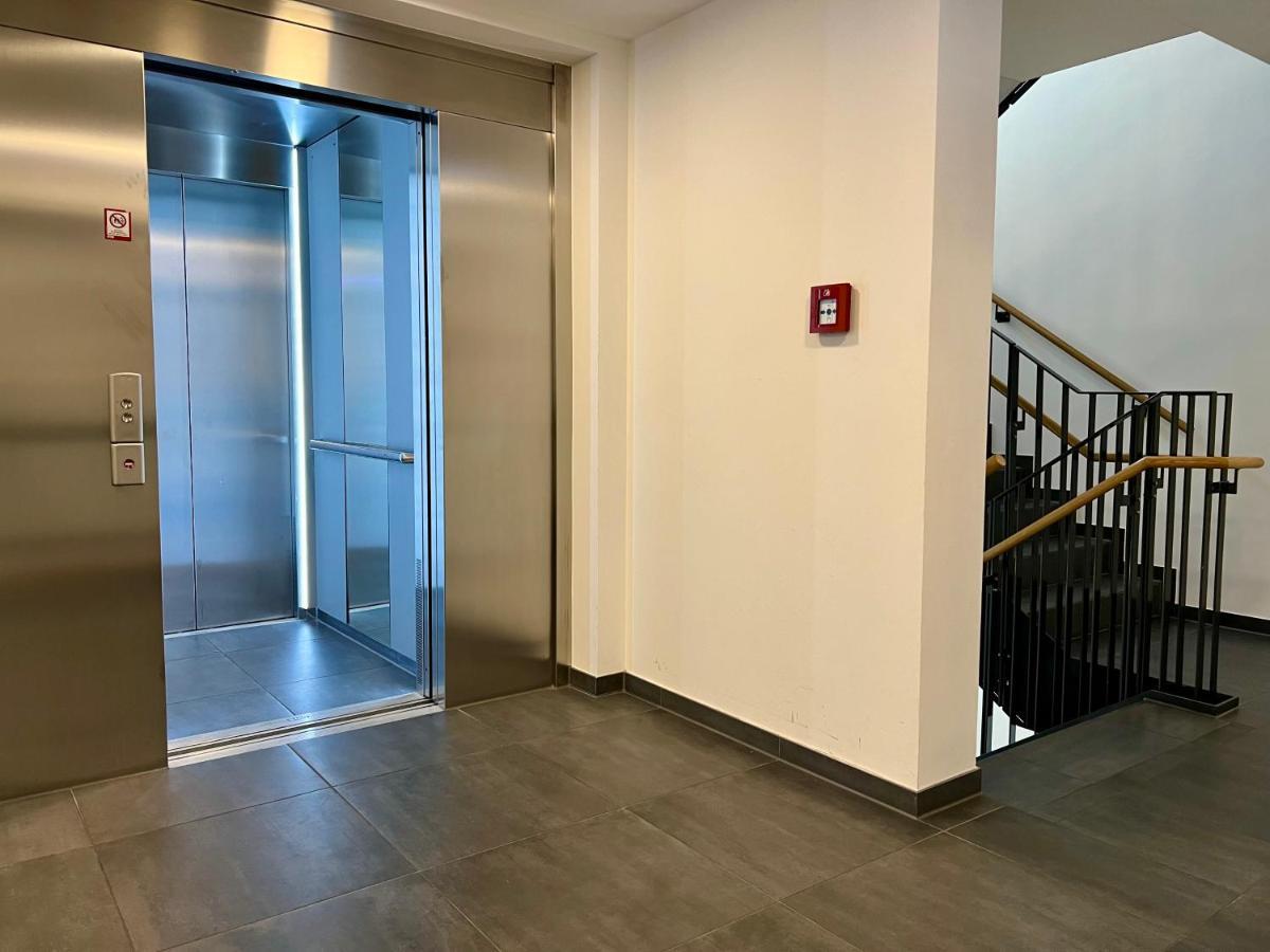 Amh - Wohnen Auf Zeit Aparthotel München Exteriör bild